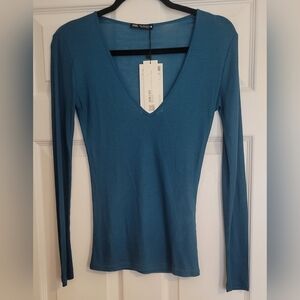 NWT. Zara Teal V-Neck Long Sleeve Top.  Size S.